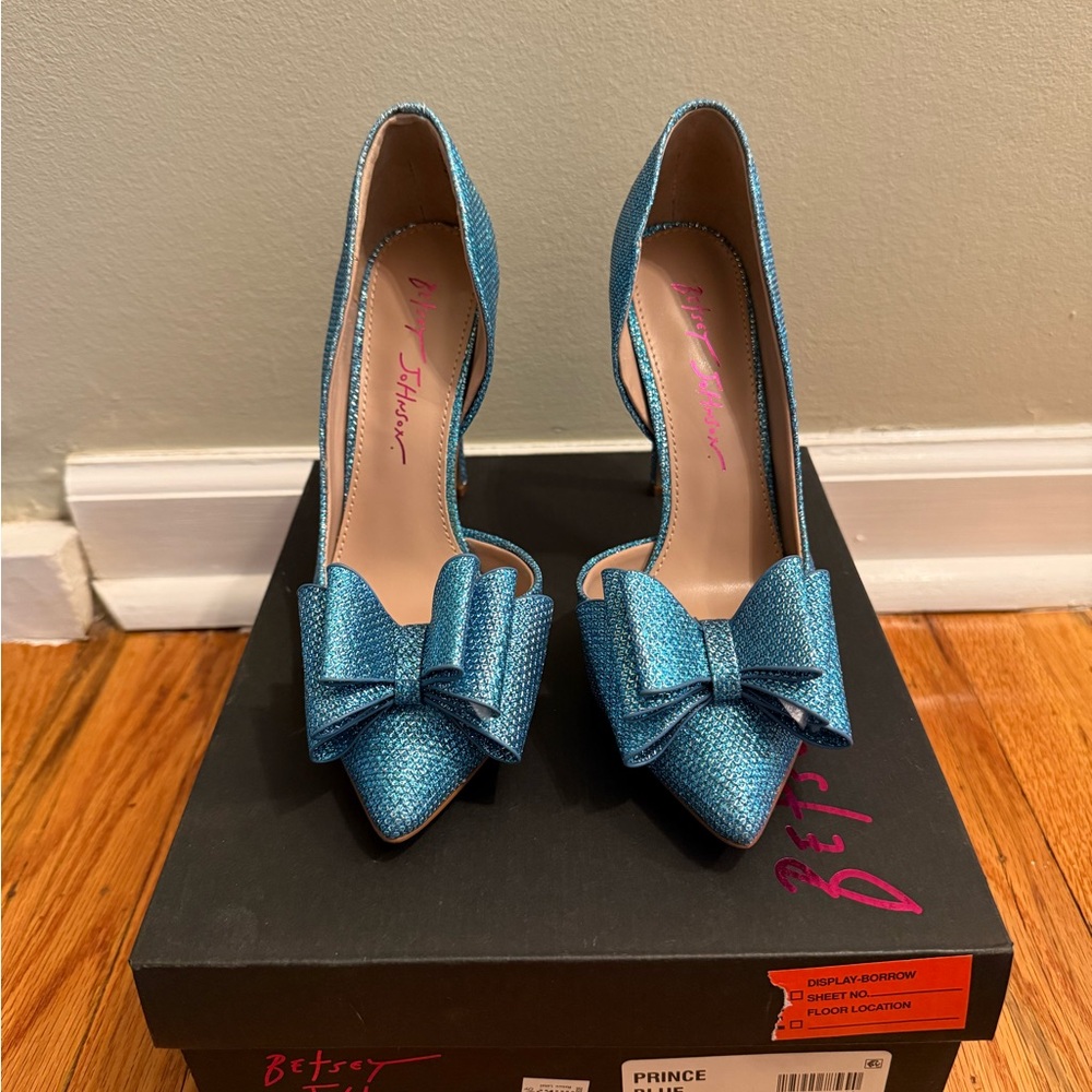 Betsey Johnson Sparkling Blue Bow Heels